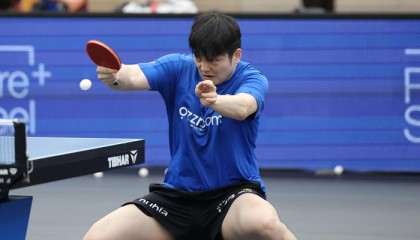 GGBET中文站-《全民学乒乓横拍篇》第13.1集：反手加转弧圈球的技术特点|樊振东|拉加|拉球|下旋球|爱好者_新浪体育_新浪新闻