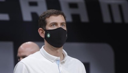 GGBET中文站-绿军低迷安吉主动揽责 唤醒球员斗志比交易更重要