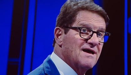 卡佩罗：麦肯尼适合踢中路，他前插能力和麦克托米奈不相上下